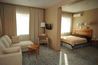 Гостиница Аванта Владивосток Улучшенный двухместный номер с 1 кроватью-1